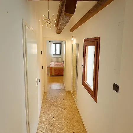 Διαμέρισμα Attico Sospiri *